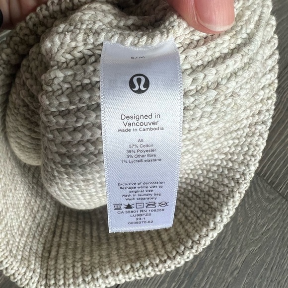 Lululemon Close-Fit Wool-Blend Ribbed Knit Beanie in 80WH/qsaz Size S/M main image 7
